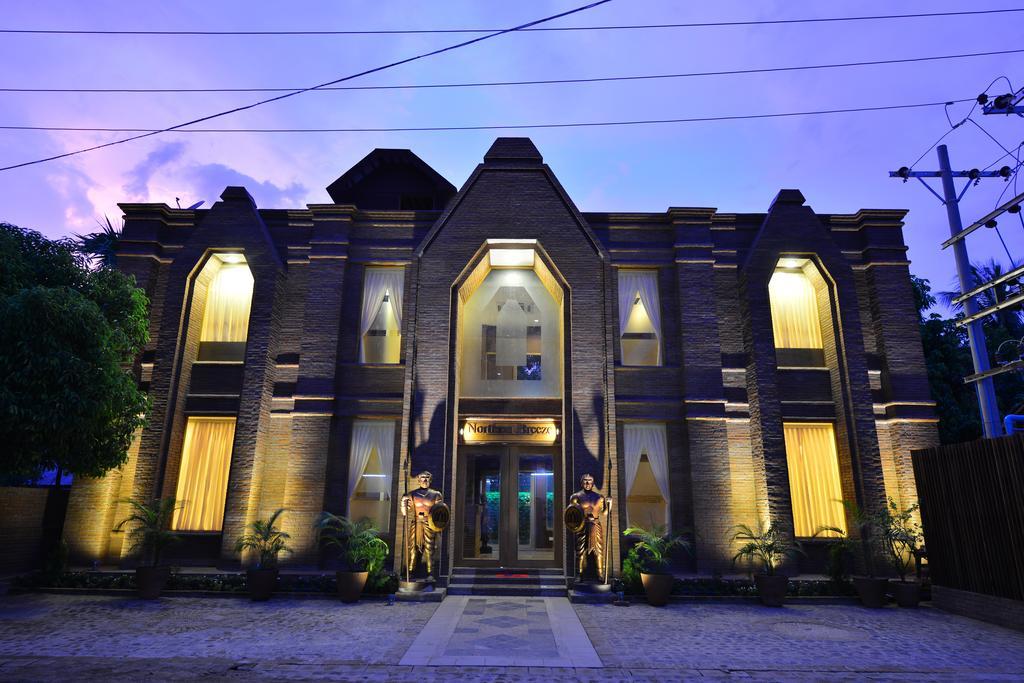 Northern Breeze Hotel Pagan Zewnętrze zdjęcie