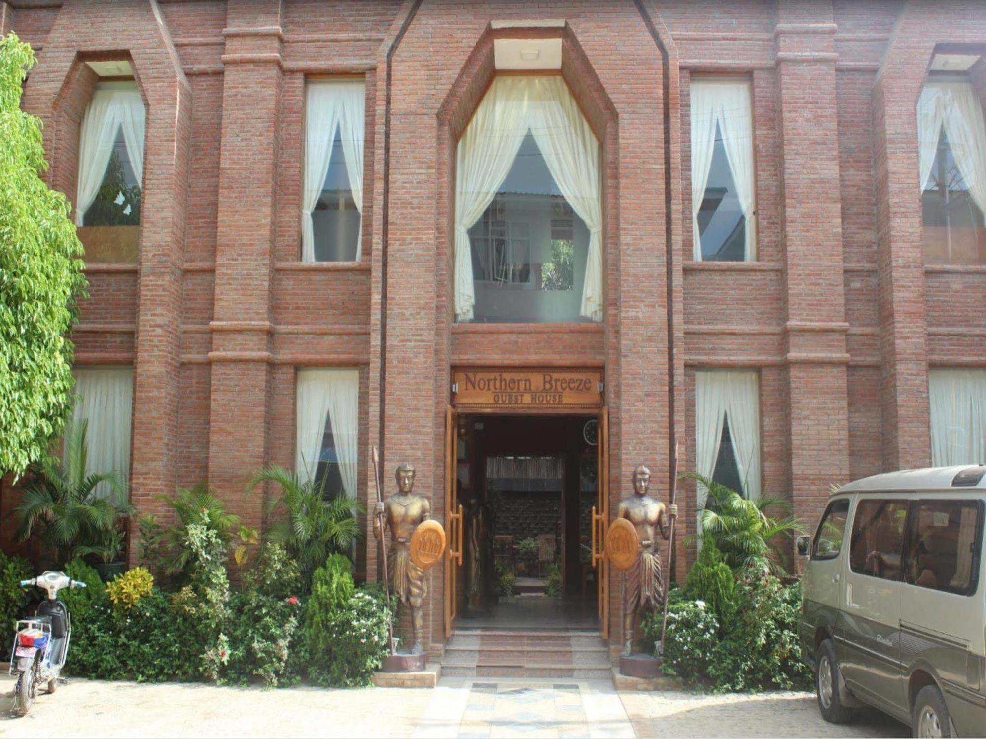 Northern Breeze Hotel Pagan Zewnętrze zdjęcie